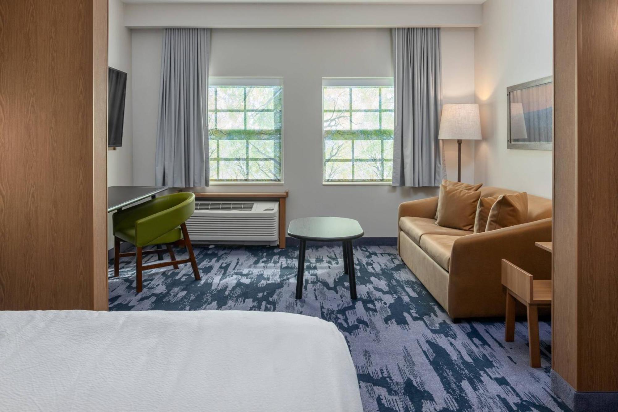Fairfield Inn & Suites Morganton Historic Downtown Екстер'єр фото