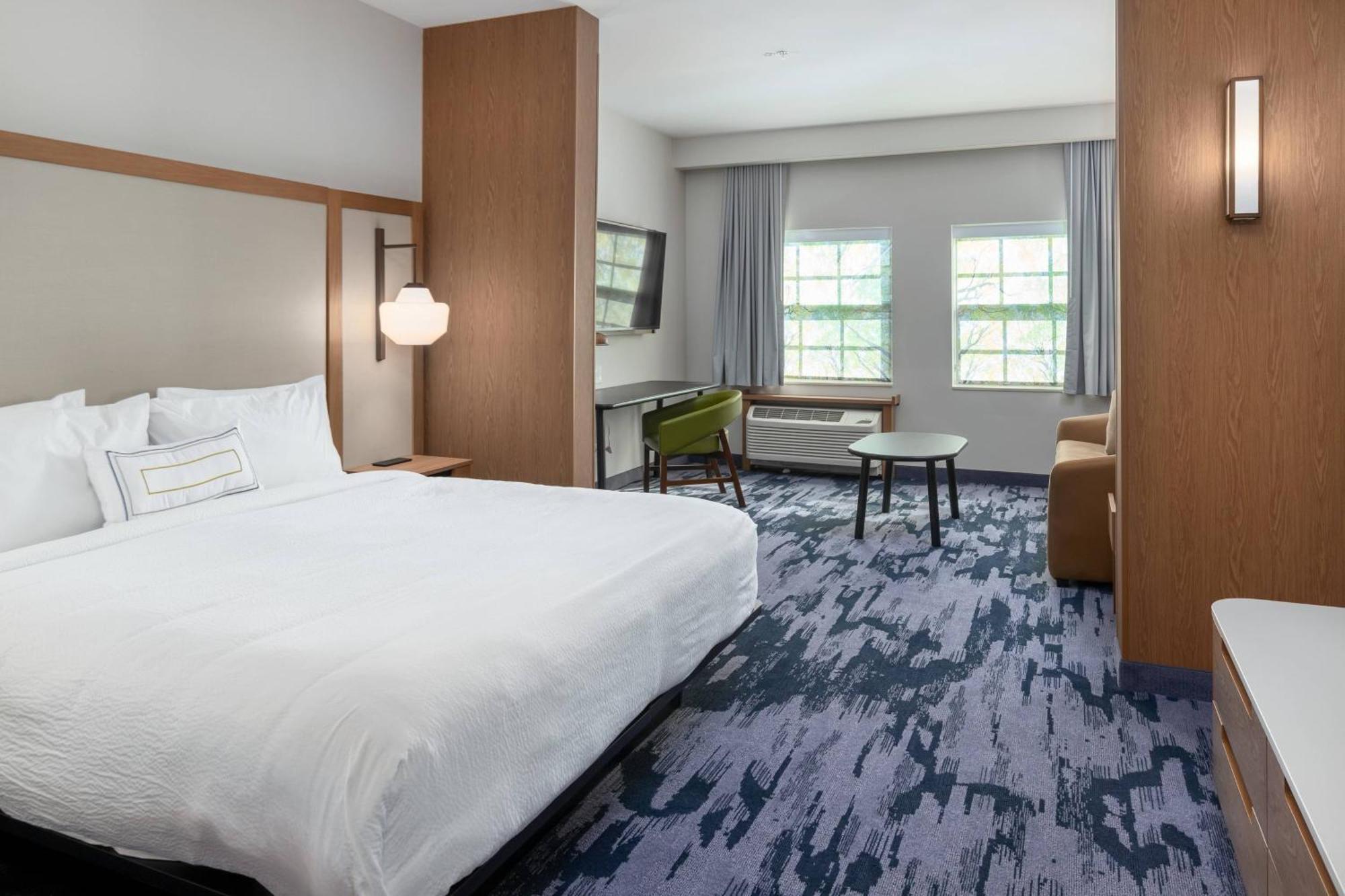 Fairfield Inn & Suites Morganton Historic Downtown Екстер'єр фото