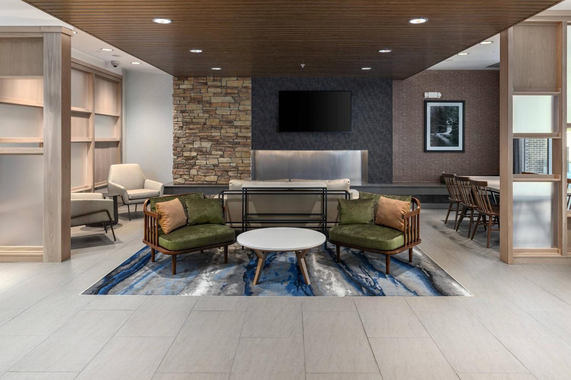Fairfield Inn & Suites Morganton Historic Downtown Екстер'єр фото